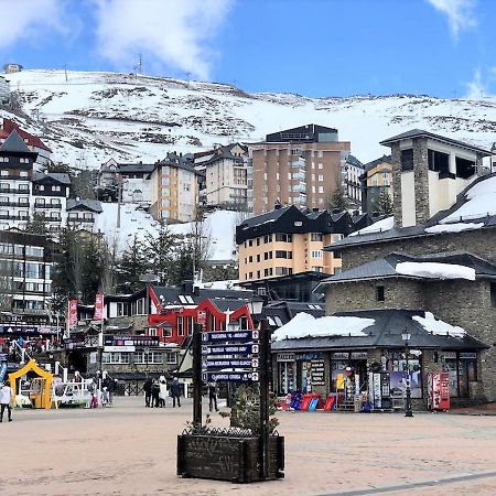 Ski Plaza Sierra Nevada & Zona Baja Exterior photo