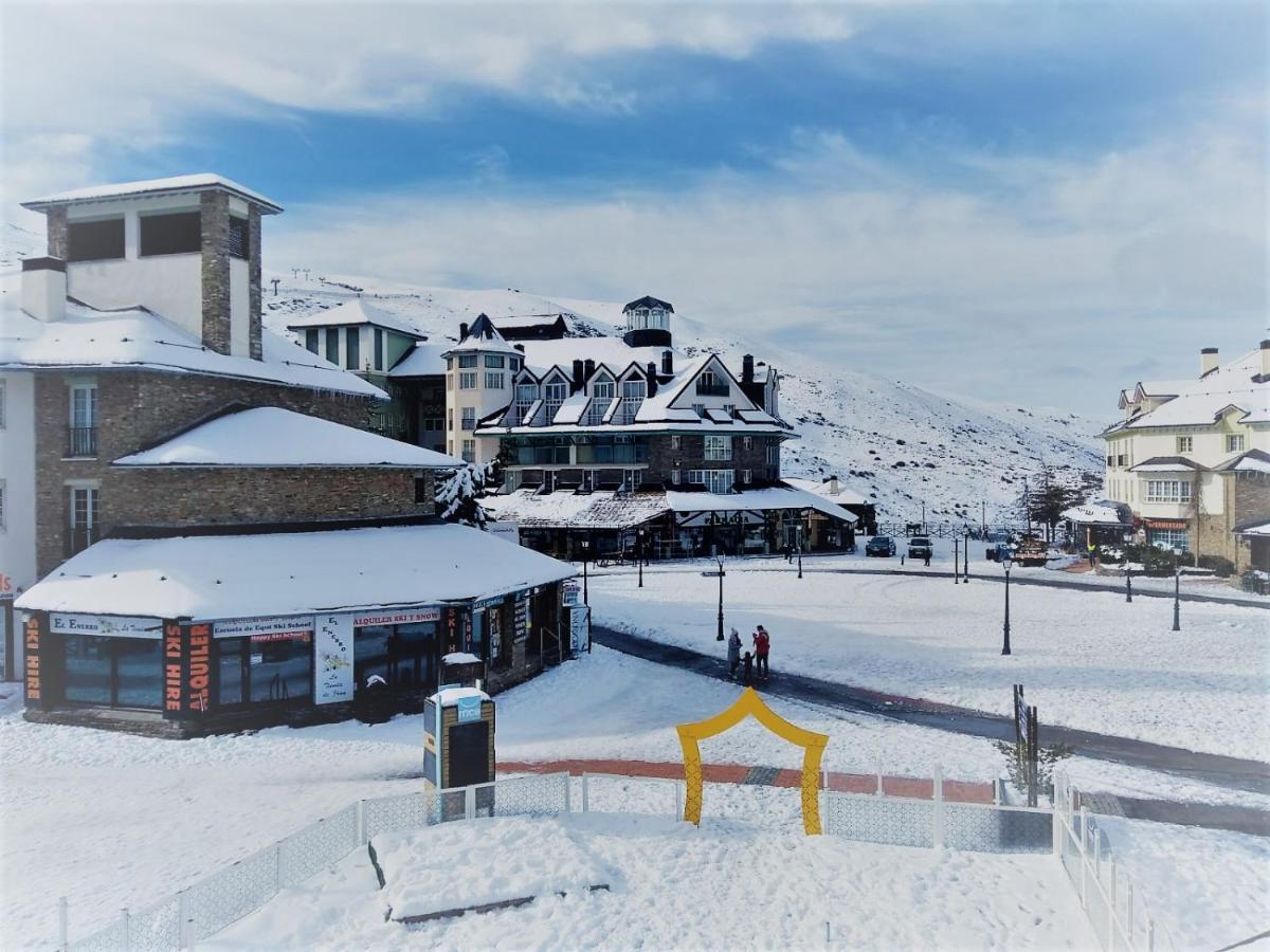 Ski Plaza Sierra Nevada & Zona Baja Exterior photo